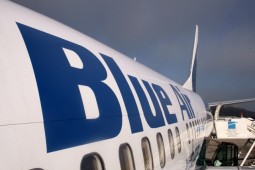 Blue Air a operat in ultimii ani pe Aeroportul Bacau